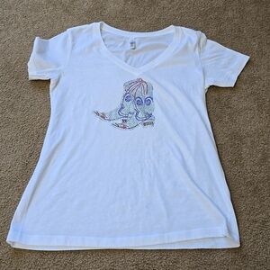 NEW V NECK COWGIRL BOOT RHINESTONE TEE